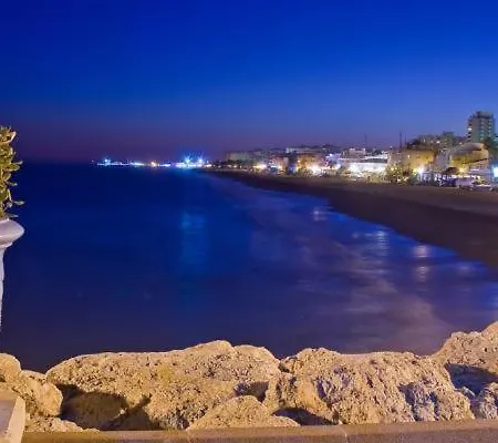 Appartement Lujoso Duplex En Los Alamos. Torremolinos
